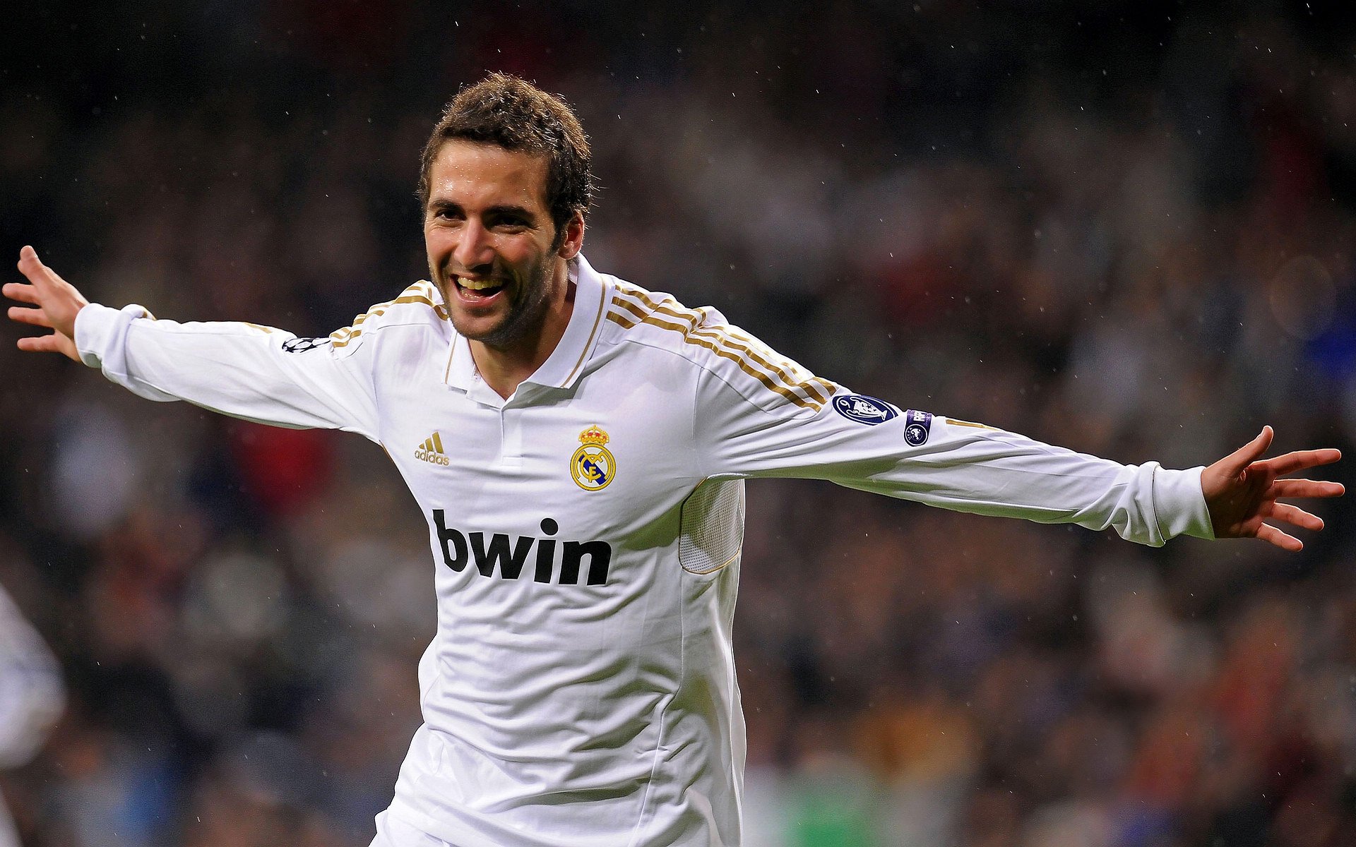 全球首届智能机器人竞技大赛落幕 中国团队斩获全能冠军